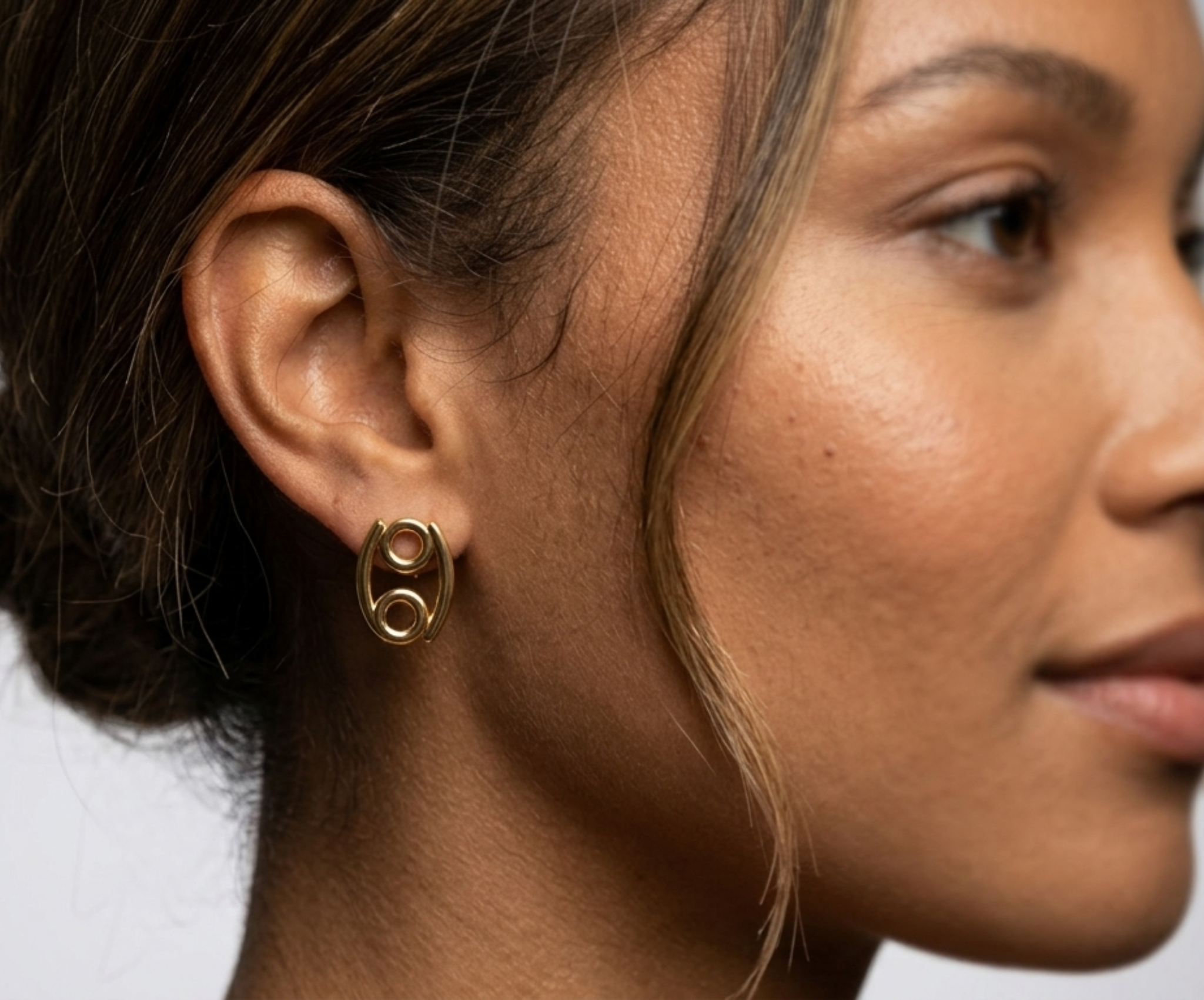 14-karat golden earrings | Waterproof jewelry | Personalized Jewelry | Zodiac sign jewelry