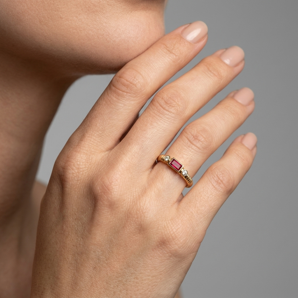 The Ruby Rouge Rope Ring